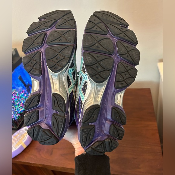 ASICS-Gel Cumulus 16 Fluidride Purple & Black Women’s 7 EXCELLENT CONDITION! - Picture 5 of 6